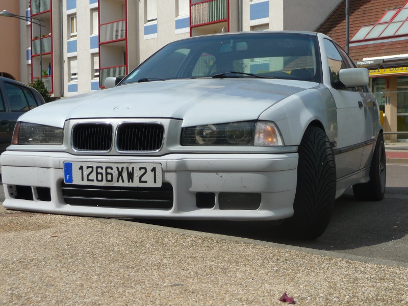 [vds]BMW 320I E36 P1020411