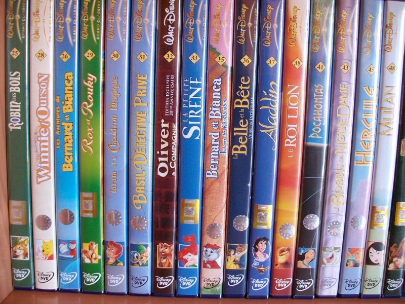 Postez les photos de votre collection de DVD et BrD Disney ! - Page 14 Collec16