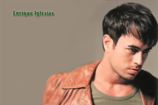 Enrique on HI 5