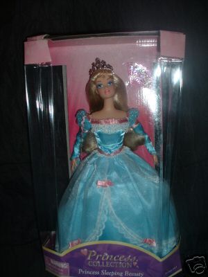 Les différentes poupées des princesses Disney 5a_110