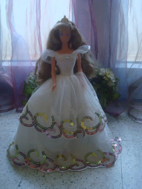 Ma collection sur les poupées Princesse Sissi de LANSAY Lady_281