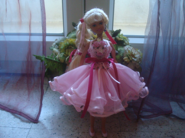 ma collection de Barbie - Page 4 Lady_414
