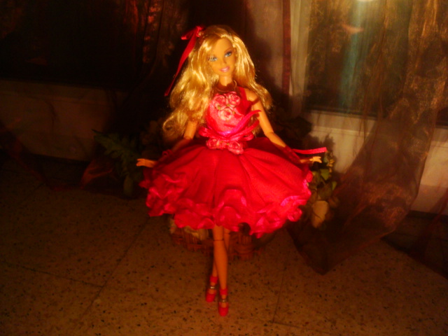 ma collection de Barbie - Page 3 Lady_l16