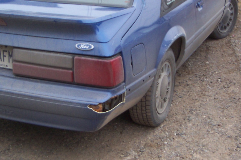 ca va mal,moi mopar340 recherche une mustang - Page 2 Dcp_2026