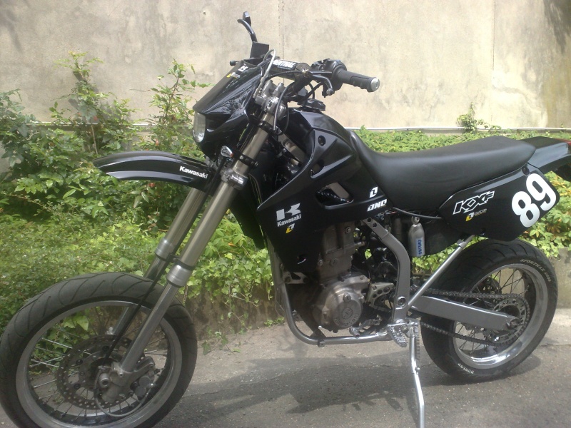 Restauration de mon KLX 650 R Supermotard !!! 25052010