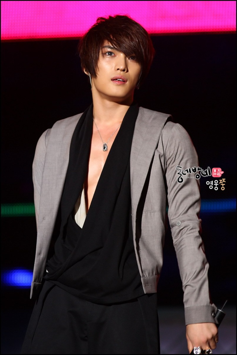 Kim Jae Joong / Hero F_122310