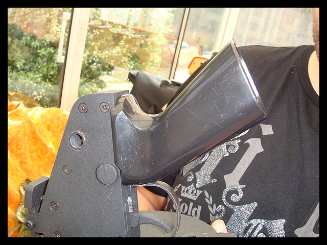Revolver Grenade Launcher ou le six tubes Dsc02521
