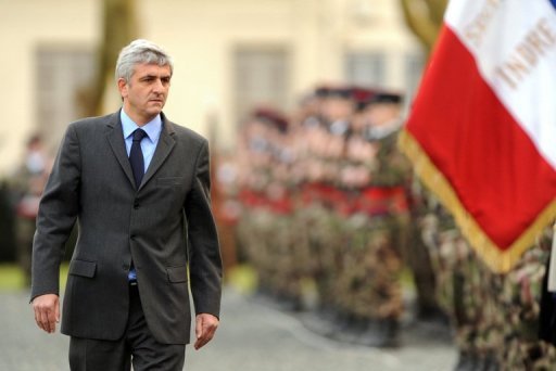 Le ministre des armées Hervé MORIN confirme la fin programmée des tribunaux militaires.(Sources AFP) Photo_31