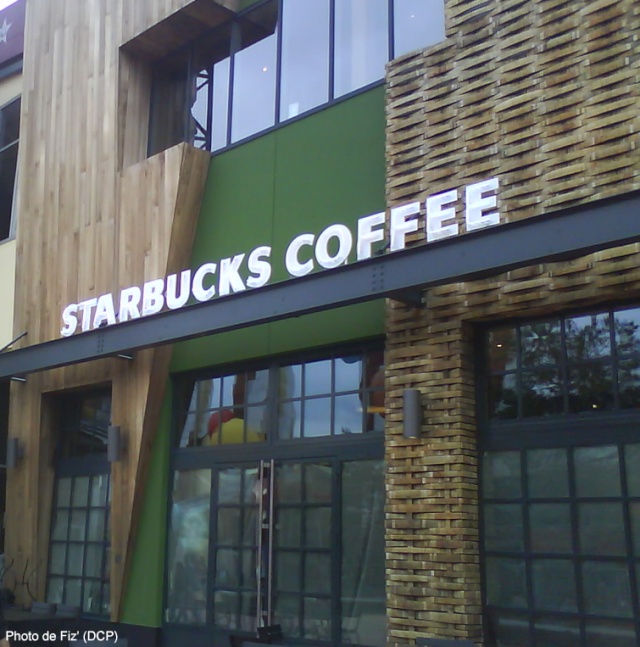 Disney Village :: Starbucks Coffee - Pagina 7 09061810