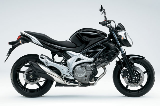 Avis sur la suzuki Gladius Gladiu10