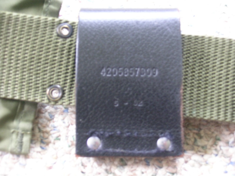 2 modern US Army belts 02210