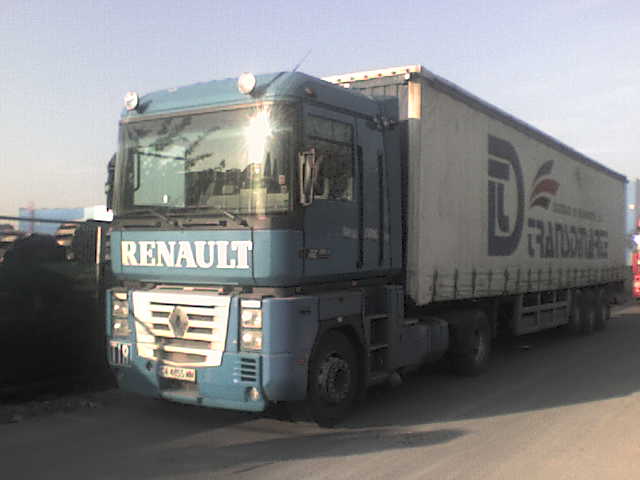 Снимки на камиона Renault Dsc00128