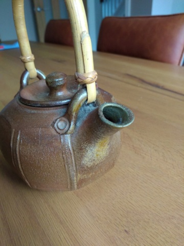 Small cut side teapot, LL or JL mark  Img_2027