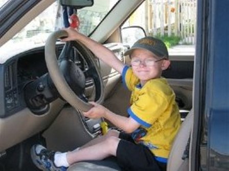 Šestogodišnjak upravljao vozilom Djecak10