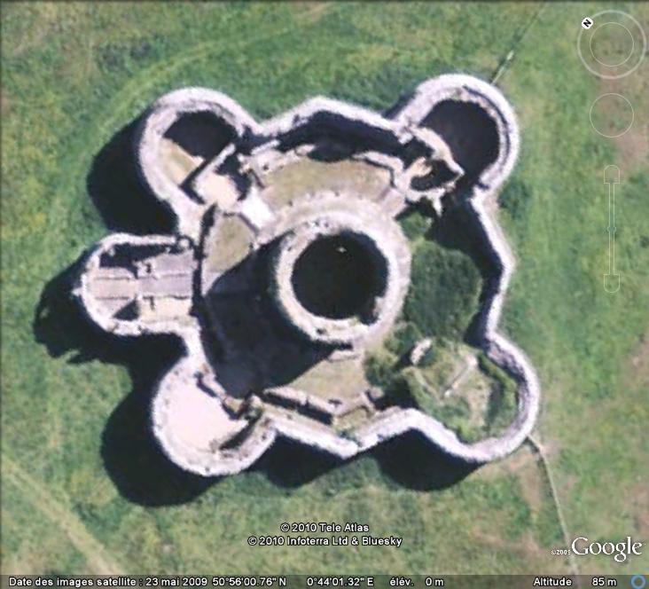Les objets familiers vus sur Google Earth : écrous - tapis - planche... & caetera - Page 5 Tortue10