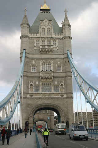 Tower-Bridge London10