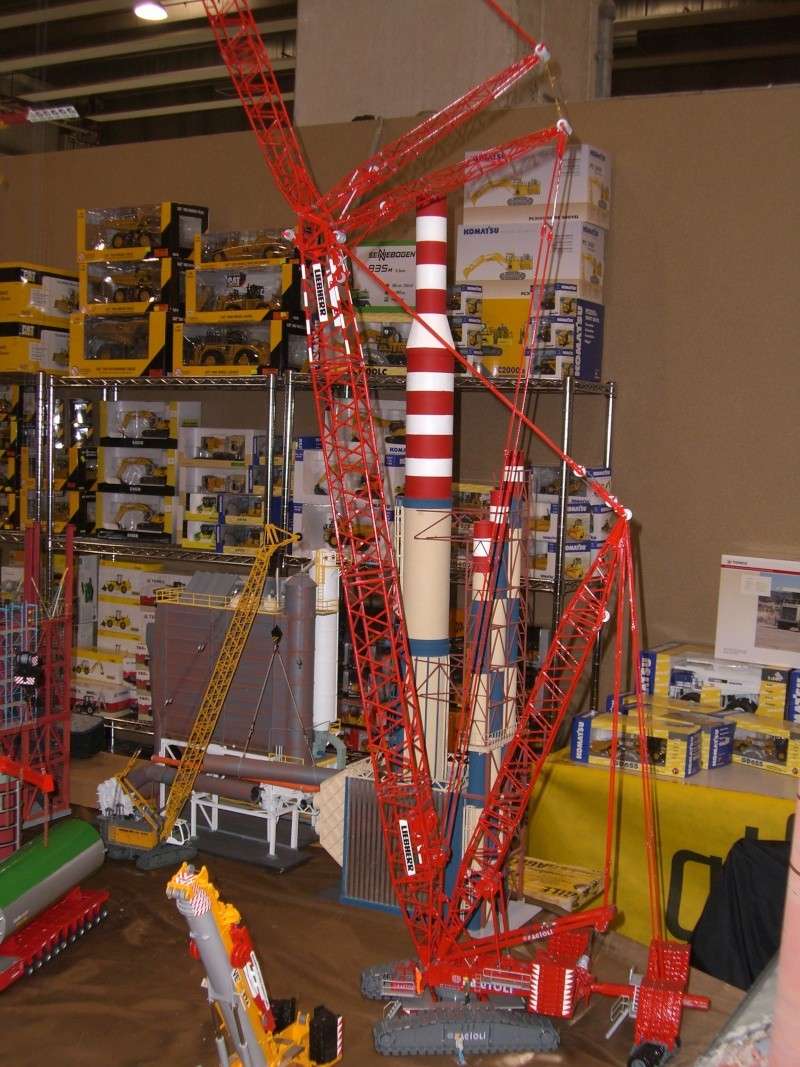 ELETTROEXPO - MODEL EXPO 19-20/03/2011 Cimg2626