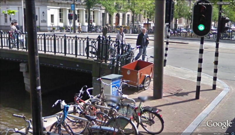 STREET VIEW : triporteurs et autres véhicules à pédales - Page 2 Amster13