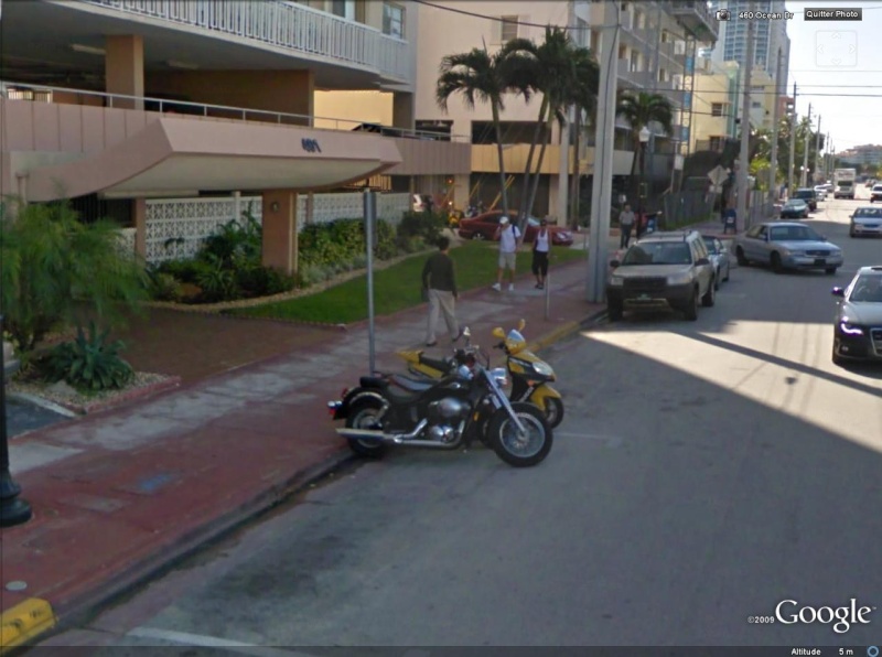 STREET VIEW : Les motos en tout genre ! Moto_m10