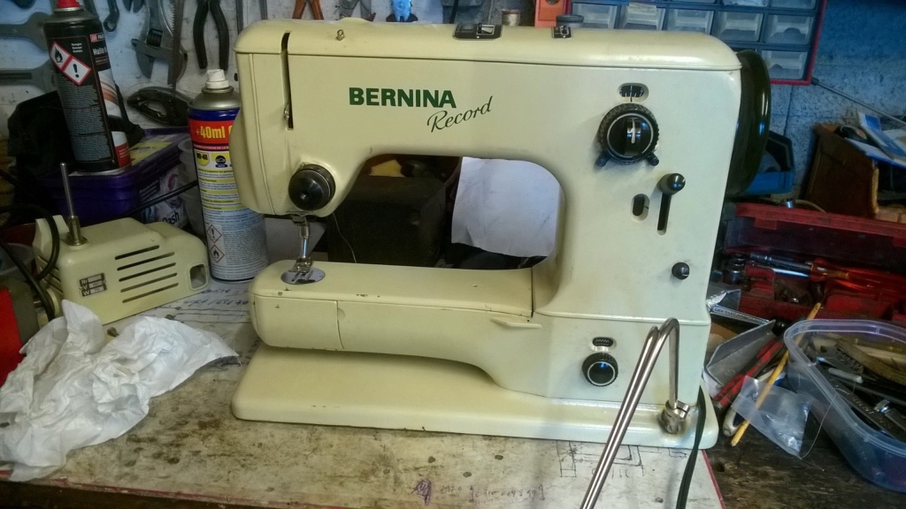 Bernina 530 Record  du Cameroun   530_210