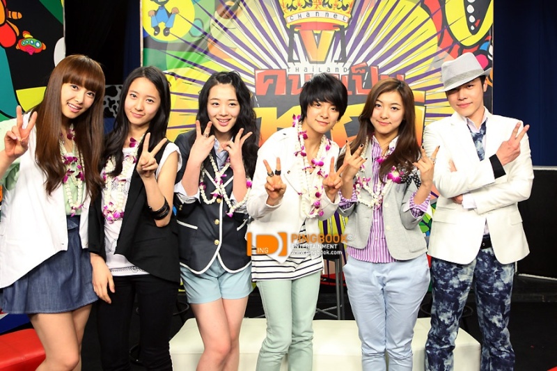[EVENTO] f(x) - Channel [V] - Thailand [18/03/10] 6_bmp17