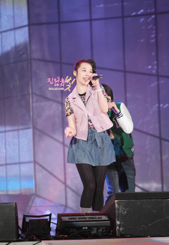 [PERF] f(Sulli) - KFN TV National Armed Forces Show [05/03/10] 7_bmp16