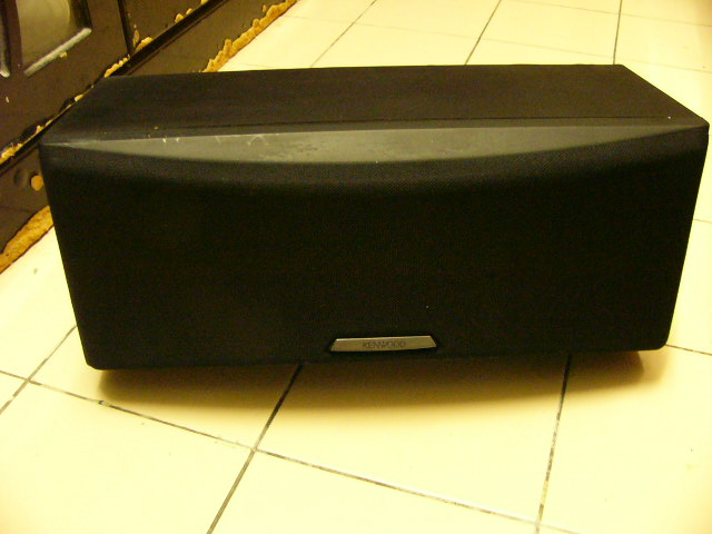 Kenwood Center Speaker (used)sold P1040427