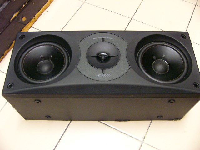 Kenwood Center Speaker (used)sold P1040428