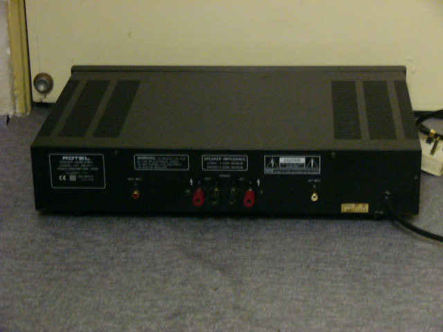Rotel RB971 Power Amp (used)SOLD