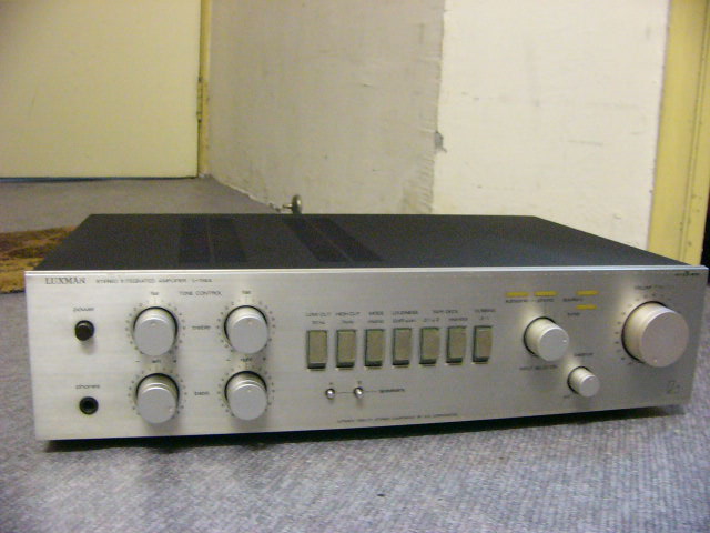 Luxman L-114a Integrated Amp [used]-SOLD P1060411