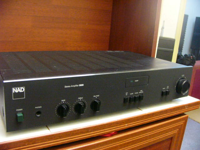 Nad 3020i Integrated Amp [used]-sold P1060519