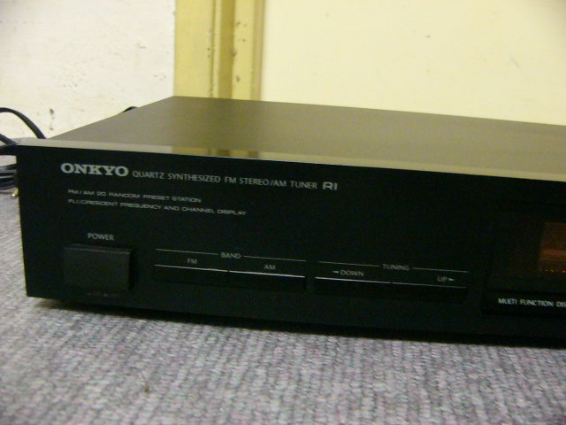 Onkyo T4120 Digital tuner [used] P1080339