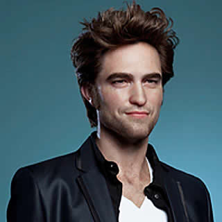 FIGURA DE CERA DE ROBERT PATTINSON Robert11