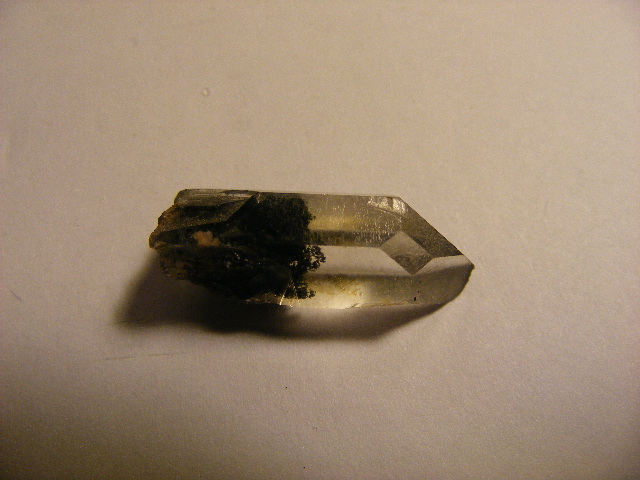 quartz inclusion tourmaline(provenance madagascar) 2010_054