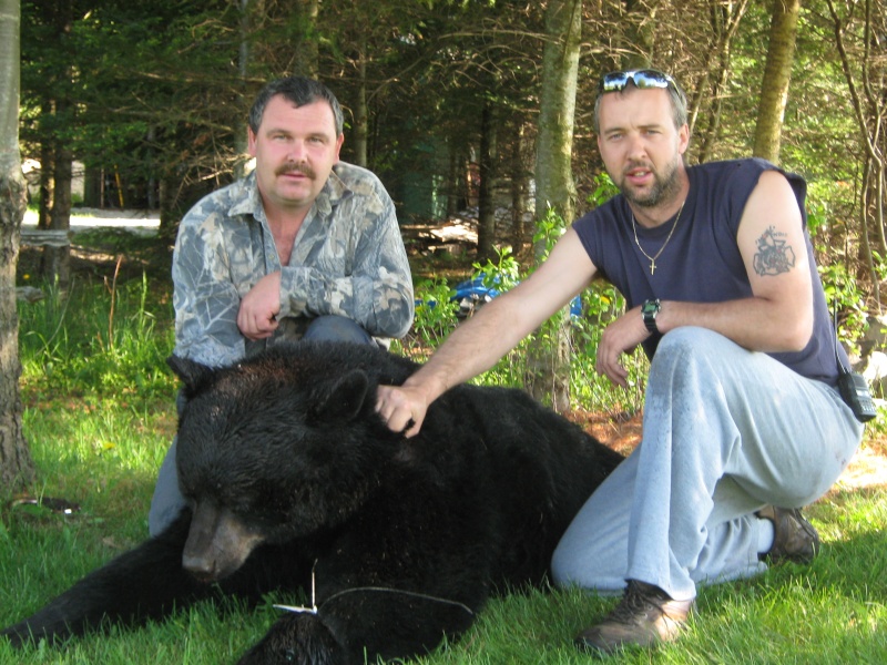 Album de tous les chasseurs d'ours 2010 Img_0810