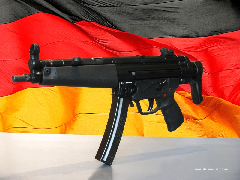 Post your fav Gun here !!!!!! - Page 2 Mp516010