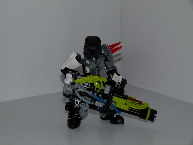 [Moc] Les mocs de Matoro85. Projet: 2011 P1010231