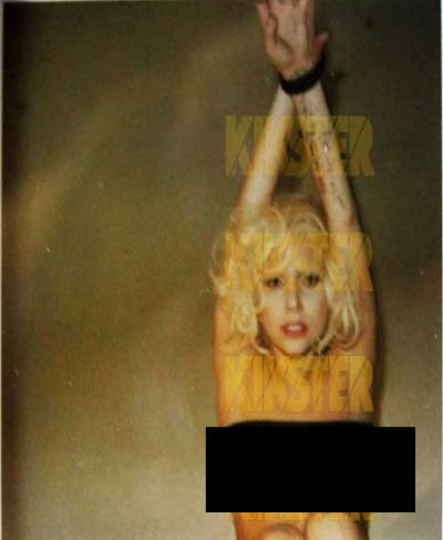 ladygaga stole all of british/american singer Kelis artistic styles Lady-g10