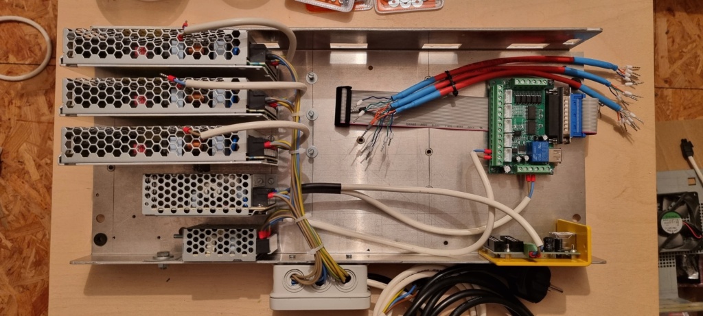 Rénovation électronique CNC ISEL ICP-4030 - Page 3 Montag11