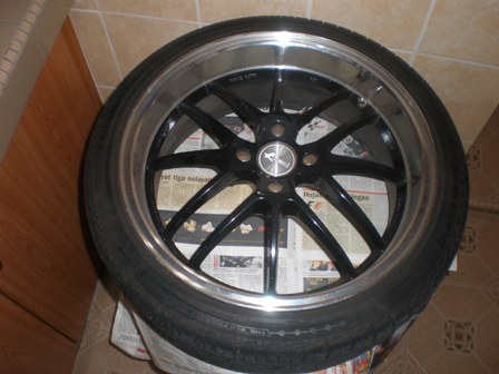 (WTS) 17 inch Taiwan rim+tyres Pb160711