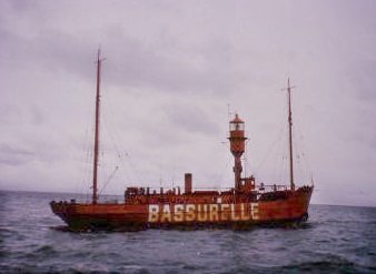 Bateau-feu Bassurelle BF 7 (Dunkerque)  Bassur13
