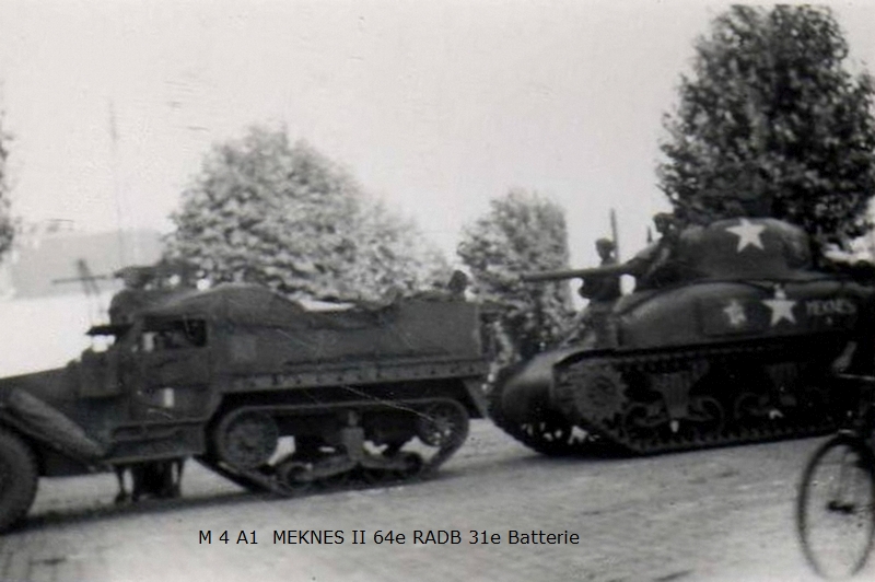 Chars Shermans des régiments d'artillerie Meknes14