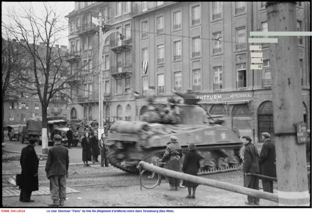 Chars Shermans des régiments d'artillerie Paris_16