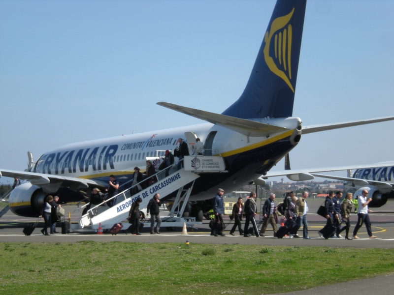 Ryanair Pictures! - Page 5 01810