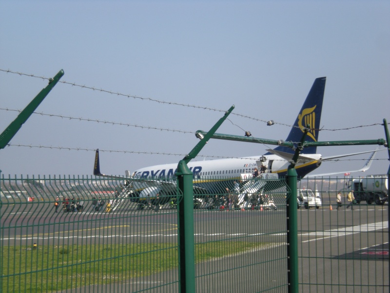 Ryanair Pictures! - Page 5 24410