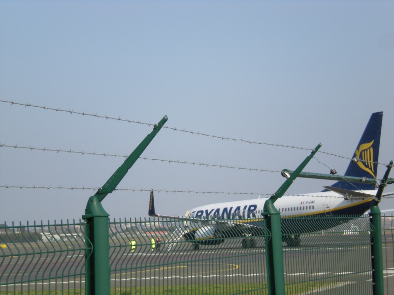 Ryanair Pictures! - Page 5 25410