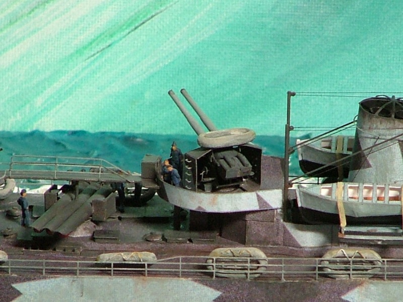 Contre-torpilleur Leone Pancaldo - 1/200 Dscf3811