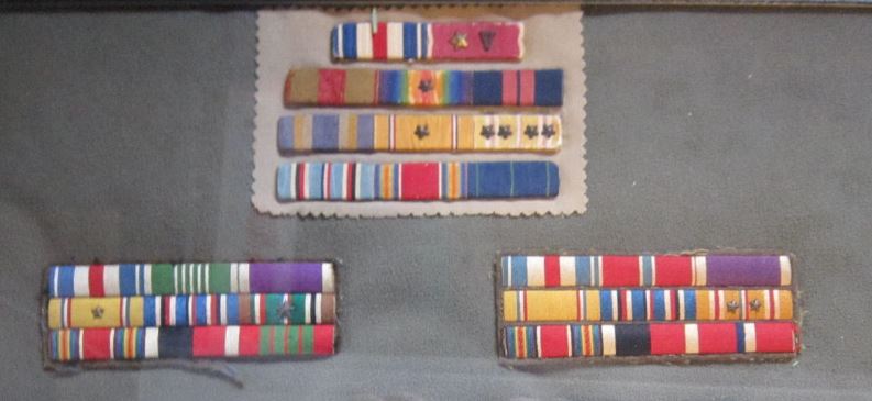 Custom Made US Ribbon Bars from WW2 into the 60's. Rib_ba10