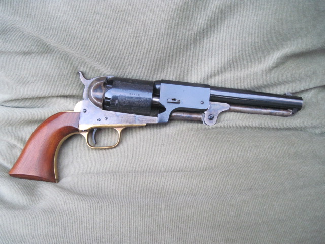 Authentique Colt 1851 'squareback' 2e494510