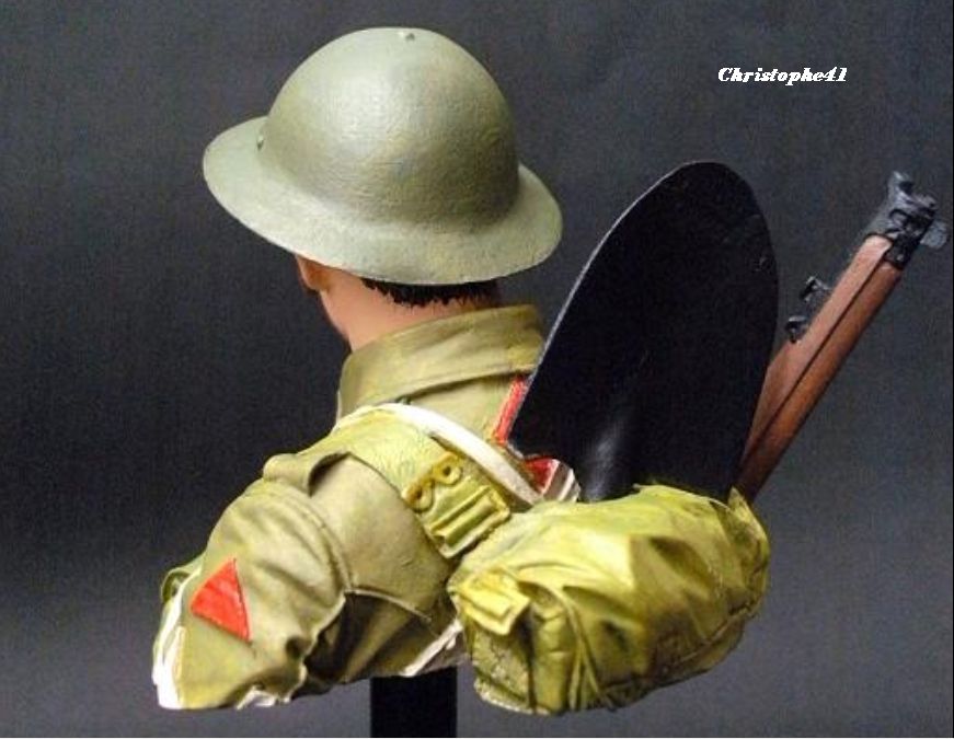 1/10 Tommy sur la Somme en 1916 - Young Miniatures Pict3918